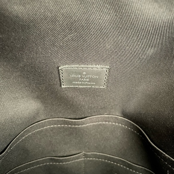 Slightly used Louis Vuitton backpack. - Picture 6 of 12